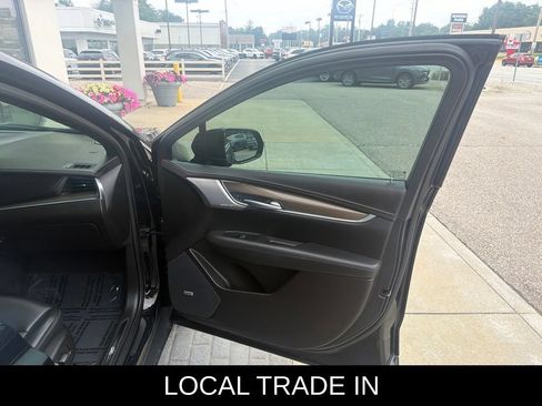 Used 2023 Cadillac XT5 Premium Luxury w/ Platinum Package AWD/4WD image 14