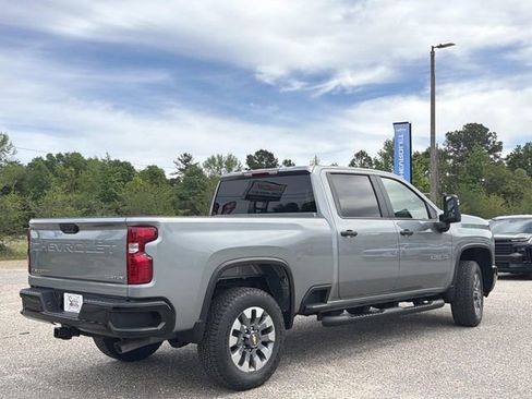 New 2026 Chevrolet Silverado 2500 Custom w/ Custom Value Package image 10