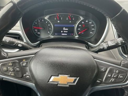 Used 2019 Chevrolet Equinox Premier image 9