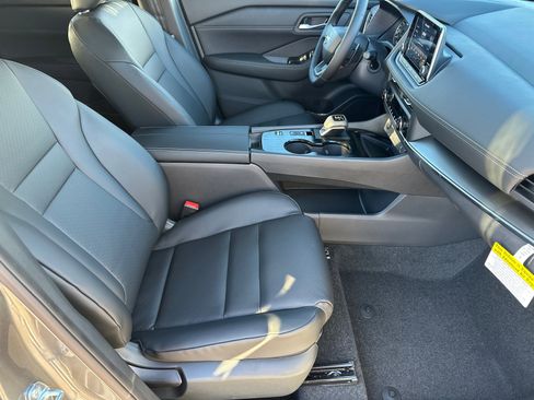 New 2026 Nissan Rogue SV w/ SV Premium Package image 13