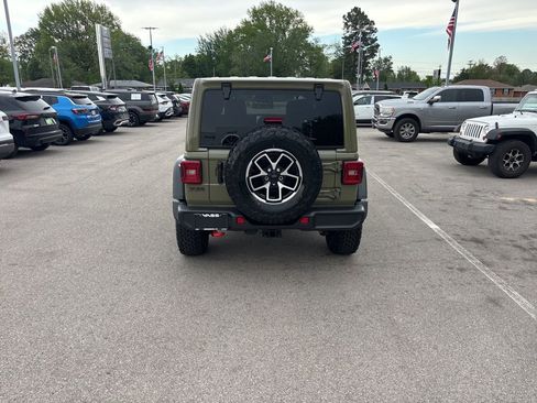 New 2026 Jeep Wrangler Unlimited Rubicon AWD/4WD image 4