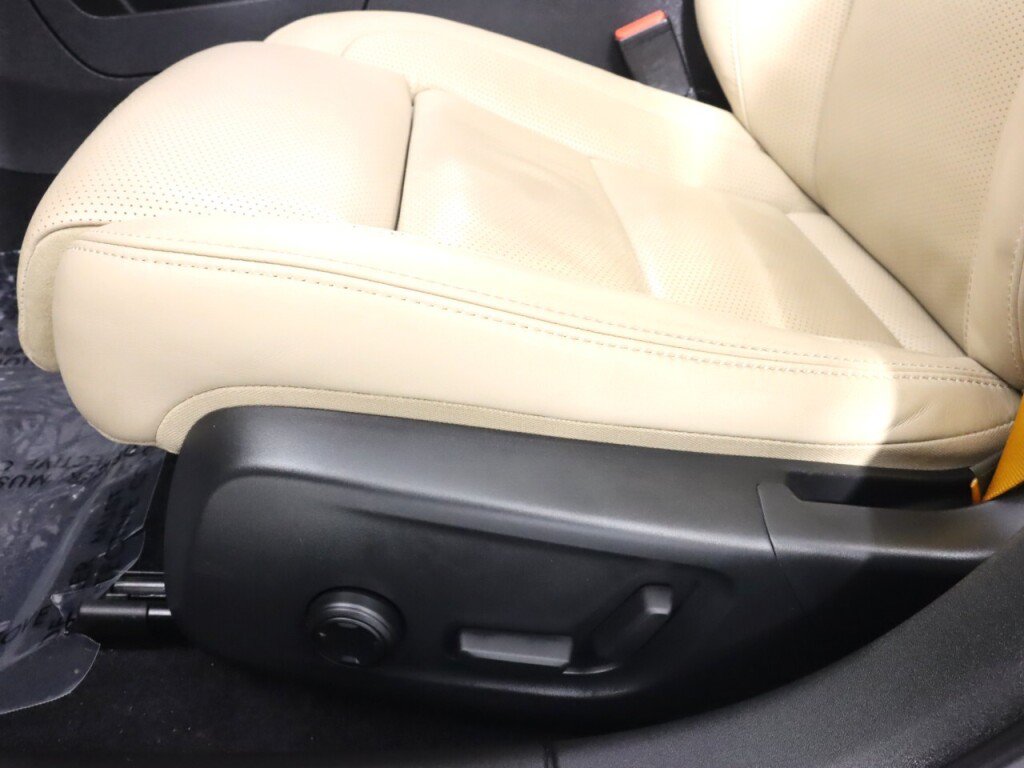 Used 2022 Polestar Polestar 2 w/ Performance Package AWD/4WD image 29