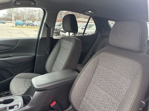 Used 2023 Chevrolet Equinox LT image 11