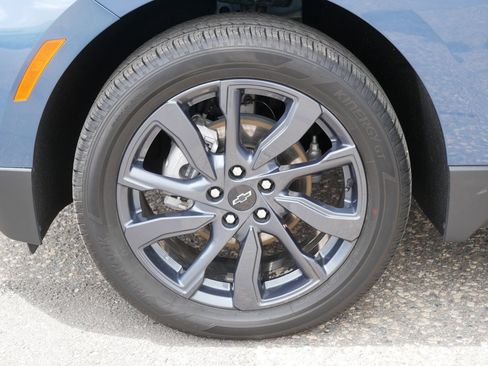 Used 2024 Chevrolet Equinox RS w/ RS Leather Package AWD/4WD image 15