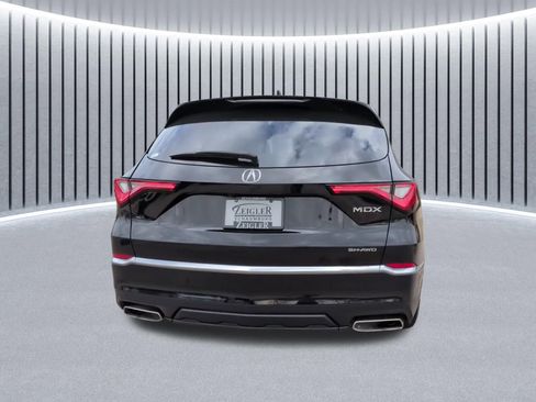 Used 2023 Acura MDX SH-AWD image 9