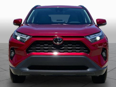 Used 2024 Toyota RAV4 XLE Premium FWD image 4
