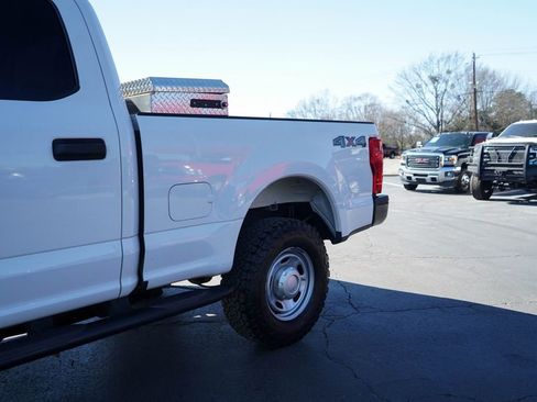 Used 2020 Ford F250 XL w/ Power Equipment Group image 15