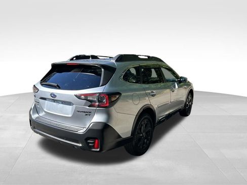 Used 2022 Subaru Outback Onyx Edition XT AWD/4WD image 5