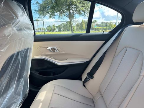 New 2025 BMW 330i xDrive Sedan w/ Premium Package image 15
