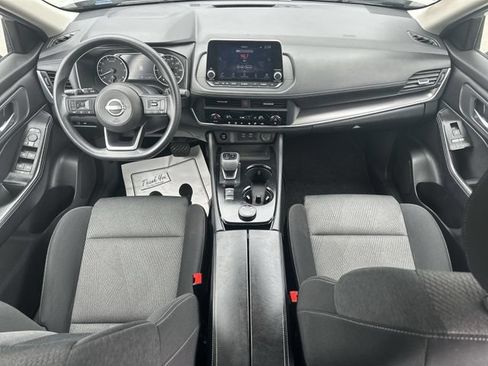 Used 2024 Nissan Rogue SV AWD/4WD image 27