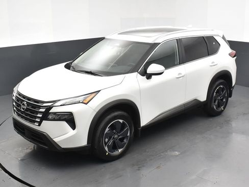 New 2026 Nissan Rogue SV w/ SV Premium Package image 26