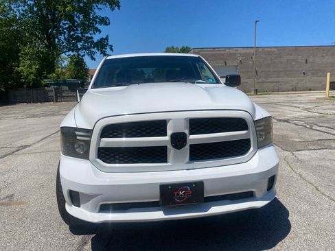 Used 2017 RAM 1500 Express w/ Express Value Package AWD/4WD image 8