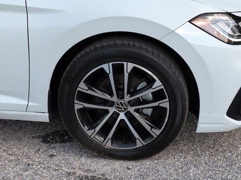 Used 2025 Volkswagen Jetta Sport FWD image 10