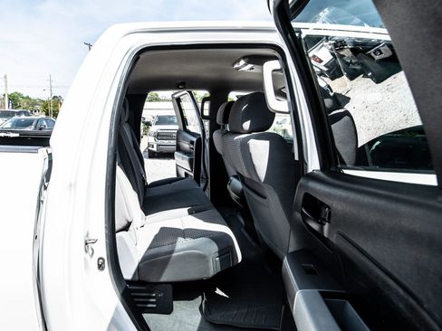 Used 2010 Toyota Tundra 2WD Double Cab image 30