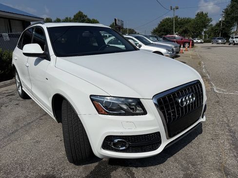 Used 2010 Audi Q5 3.2 Prestige AWD/4WD image 3