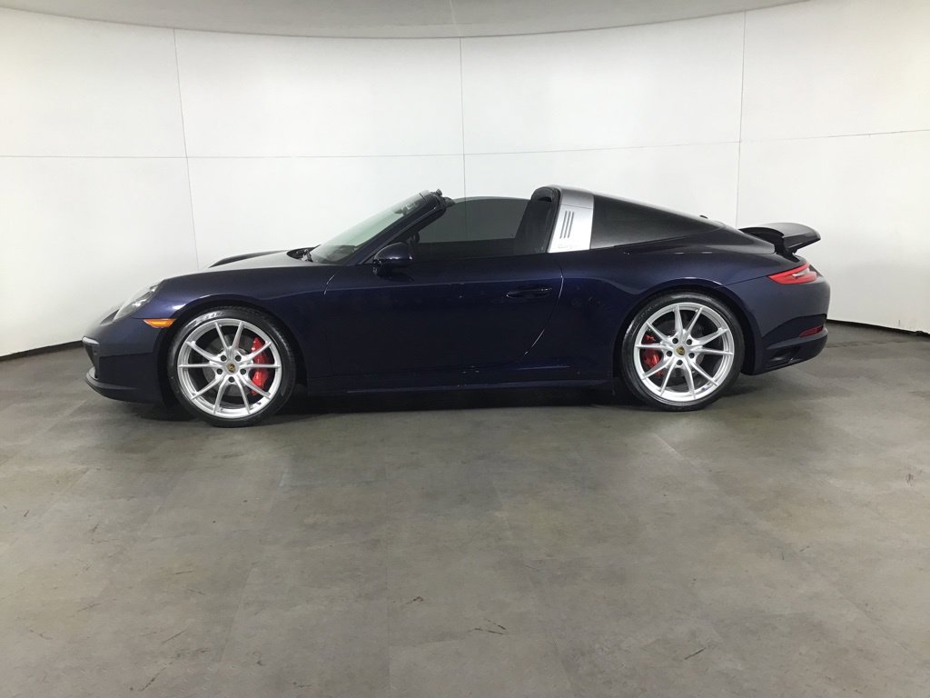 Certified 2019 Porsche 911 Targa 4S AWD/4WD image 2