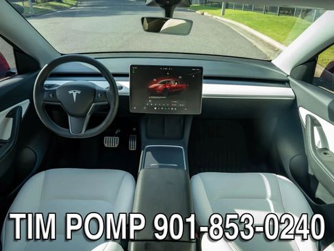 Used 2022 Tesla Model Y Performance AWD/4WD image 19