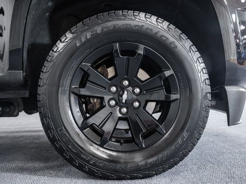 Used 2019 Chevrolet Colorado Z71 w/ Z71 Midnight Edition AWD/4WD image 25