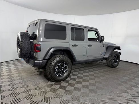 Used 2022 Jeep Wrangler Unlimited Rubicon 4xe AWD/4WD image 7