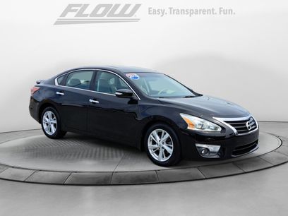 Used 2015 Nissan Altima 2.5 SV w/ Convenience Package