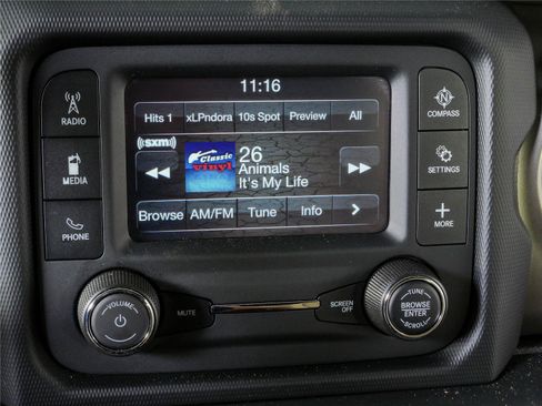Used 2018 Jeep Wrangler Unlimited Sport S AWD/4WD image 13