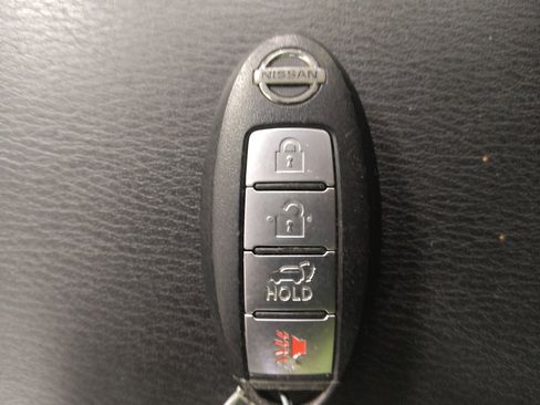 Used 2020 Nissan Armada SV w/ Driver Package AWD/4WD image 32