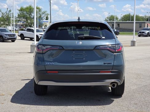 Used 2024 Honda HR-V Sport image 16