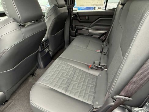 New 2026 Toyota 4Runner TRD Off-Road Premium AWD/4WD image 12