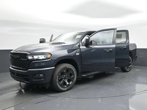 New 2026 RAM 1500 Express AWD/4WD image 57