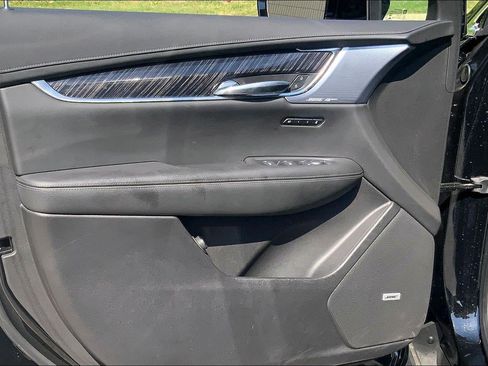 Certified 2023 Cadillac XT6 Premium Luxury w/ Technology Package AWD/4WD image 26