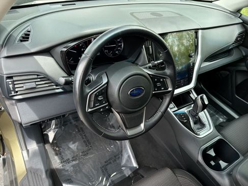 Certified 2022 Subaru Outback Premium AWD/4WD image 10