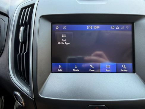 Used 2020 Ford Edge SE FWD image 36