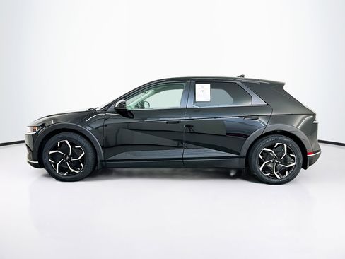 Used 2024 Hyundai Ioniq 5 SE AWD/4WD image 4
