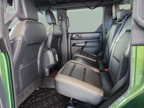 Certified 2025 Ford Bronco Outer Banks AWD/4WD image 17