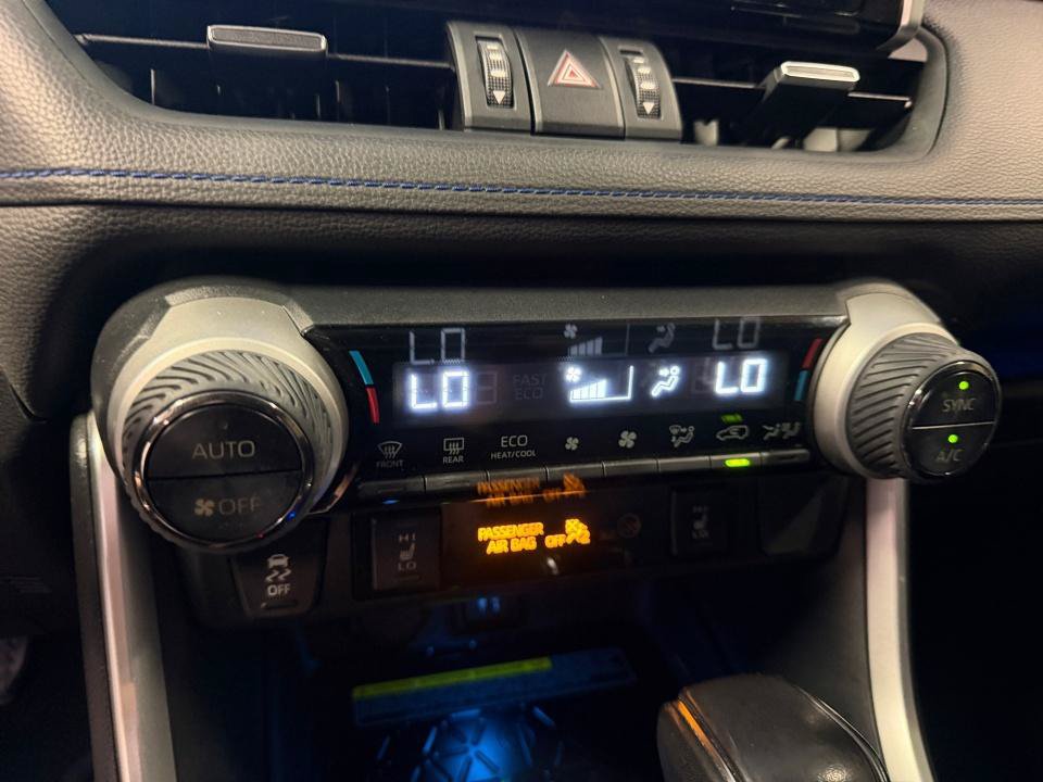Used 2019 Toyota RAV4 XSE AWD/4WD image 22