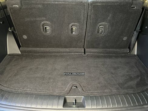 Used 2025 Hyundai Palisade SEL AWD/4WD image 24