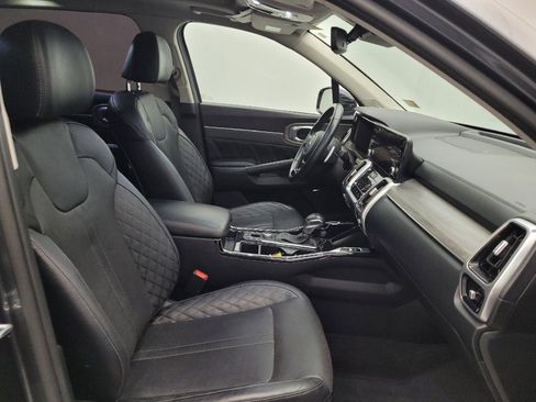 Used 2021 Kia Sorento SX Prestige AWD/4WD image 21