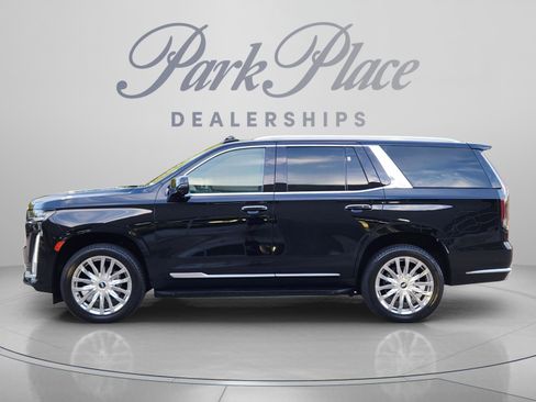 Used 2023 Cadillac Escalade Premium Luxury AWD/4WD image 2
