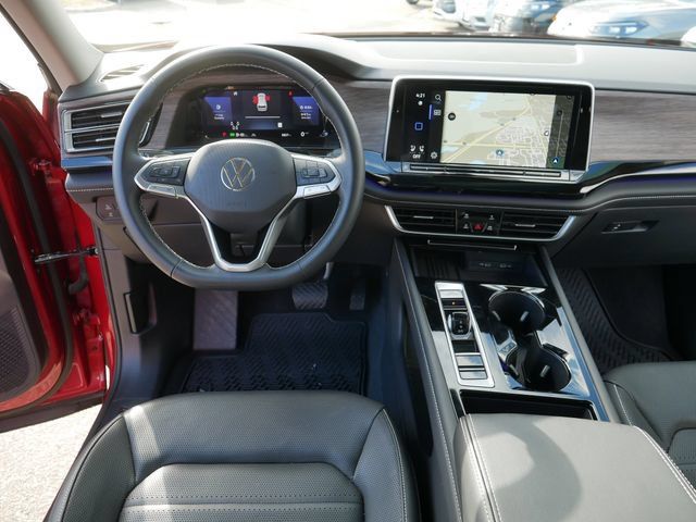 Certified 2025 Volkswagen Atlas SEL AWD/4WD image 22