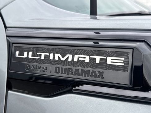 Used 2024 GMC Sierra 2500 Denali Ultimate w/ Max Trailering Package image 4