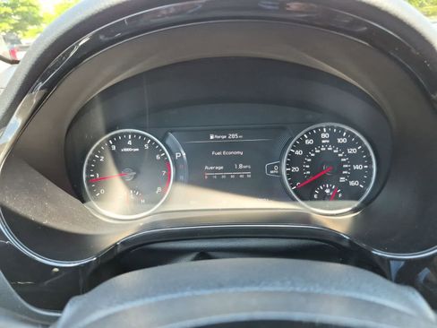 Used 2021 Kia Seltos SX w/ SX Sunroof Package AWD/4WD image 35