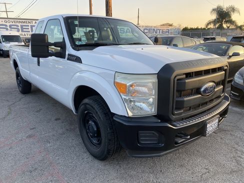 Used 2014 Ford F350 XL image 5