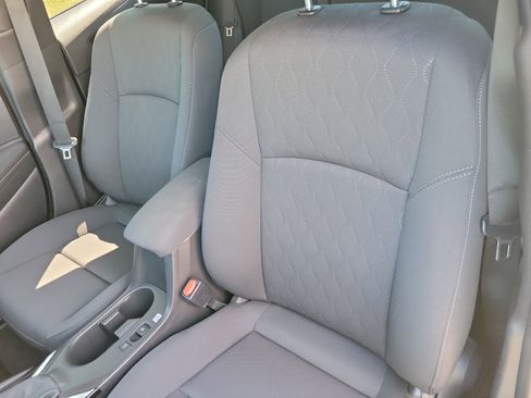 Used 2024 Toyota Corolla LE image 6