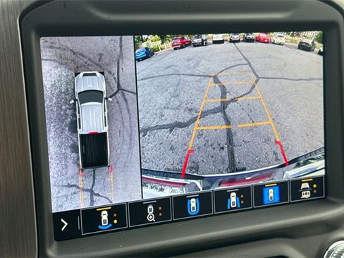 Used 2021 GMC Sierra 2500 Denali w/ Denali Ultimate Package image 27