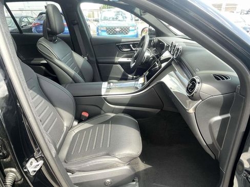 New 2026 Mercedes-Benz GLC 300 4MATIC image 23