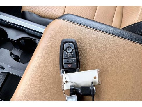 Used 2024 Ford F350 Lariat w/ Lariat Ultimate Package AWD/4WD image 14
