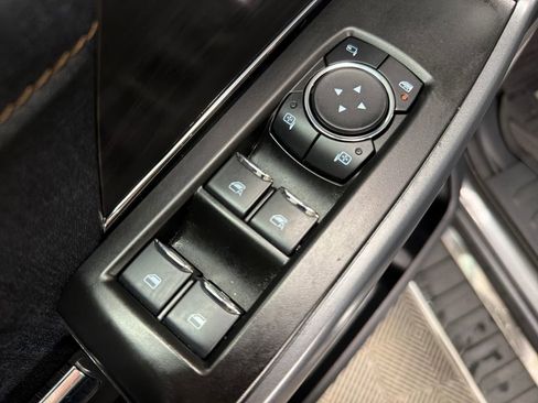 Certified 2024 Ford F150 Lariat w/ FX4 Off-Road Package image 17