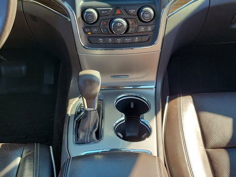Used 2018 Jeep Grand Cherokee Overland image 22