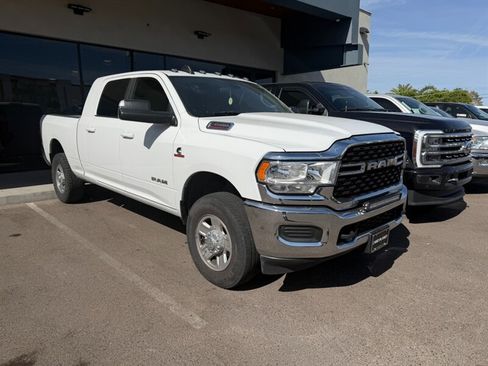 Used 2022 RAM 3500 Big Horn AWD/4WD image 2