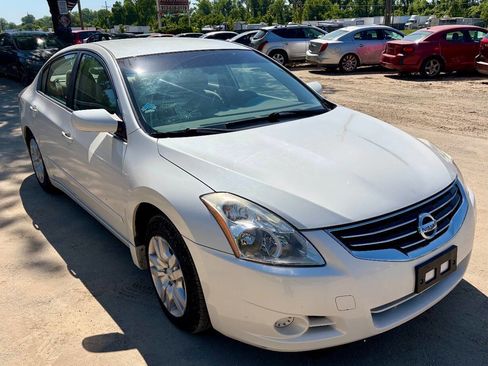 Used 2012 Nissan Altima 2.5 S w/ Value Pkg FWD image 1